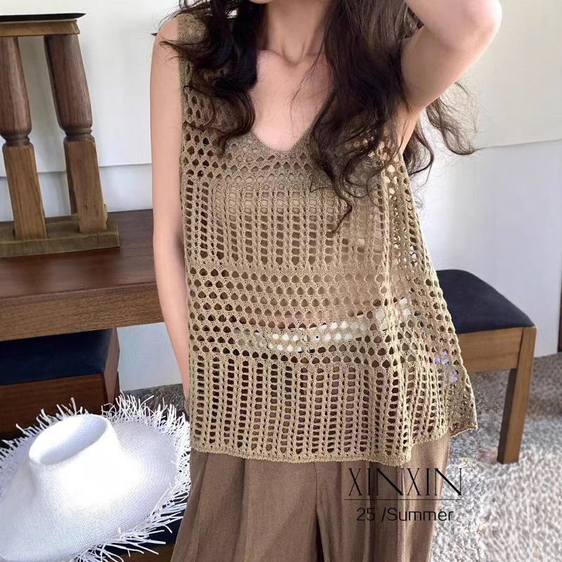 Design Sense Hollow Knitted Camisole Women's Summer Vest Seaside Beach Outer Blouse Spice Girls Sleeveless Top