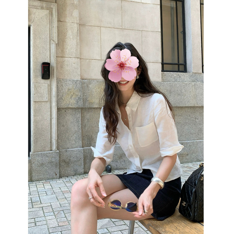 Pusmuede Fashionable Intellectual | Linen Mid-Sleeve Shirt for Women, Workwear Shirt with a Cinched Waist and Elegant Look. Pusmuede Fashionable Intellectual | Linen Mid-Sleeve Shirt for Women, Workwear Shirt with a Cinched Waist and Elegant Look.