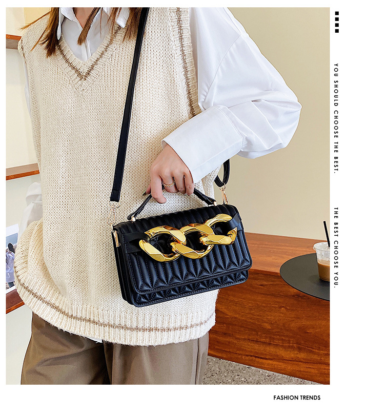 Fashion Chain Lingge Handbag 2021 Fall New Retro Simple Small Square Bag Wholesale display picture 21