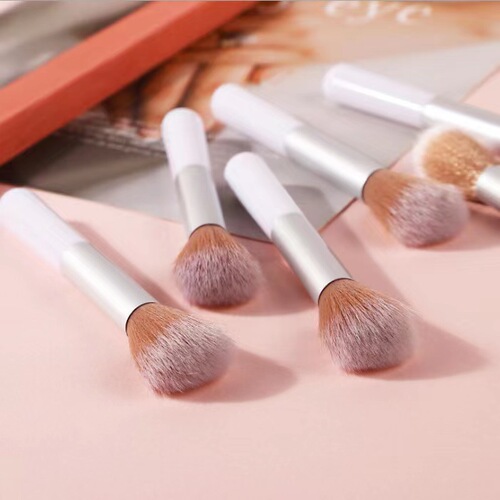 Xiao Odin single makeup brush foundation brush loose powder brush surface repair high-gloss nose shadow brush contour brush blush brush makeup brush