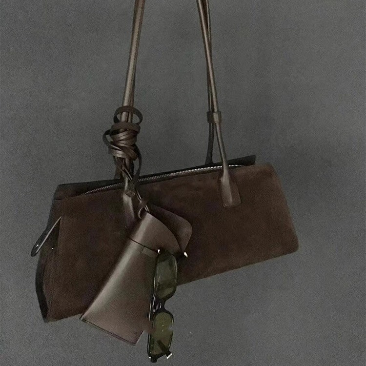 South Korea New Glasses Bag Same Style Retro Lanyard Sunglasses Box Designer Multi-functional Glasses Bag with Neck