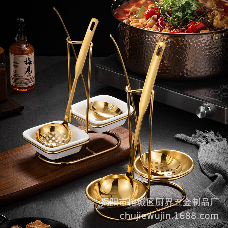 チタンメッキ金色スープスプーン棚ステンレススプーン漏れスプーン鍋スプーン棚ホテル食器棚陶磁器皿スプーン棚|undefined