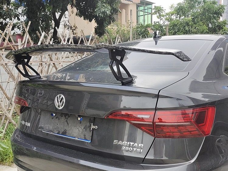 Suitable for Three Compartments, Bmw 3 Series 4 Series 5 Series Rear Wing Carbon Fiber Modified V Rear Spoiler Fixed Wind Wing