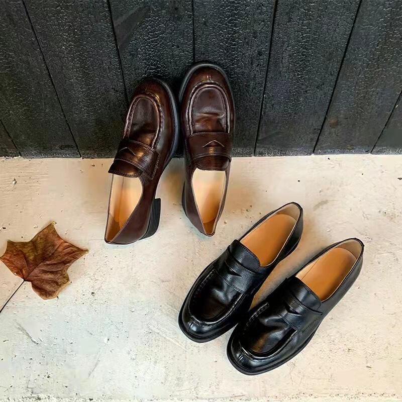 2026 New Spring and Autumn Roman Shoemaker Style~Retro Cowhide Round-Toe Chunky Heel Thick-Soled Loafers Women's Leather Shoes 2026 New Spring and Autumn Roman Shoemaker Style~Retro Cowhide Round-Toe Chunky Heel Thick-Soled Loafers Women's Leather Shoes