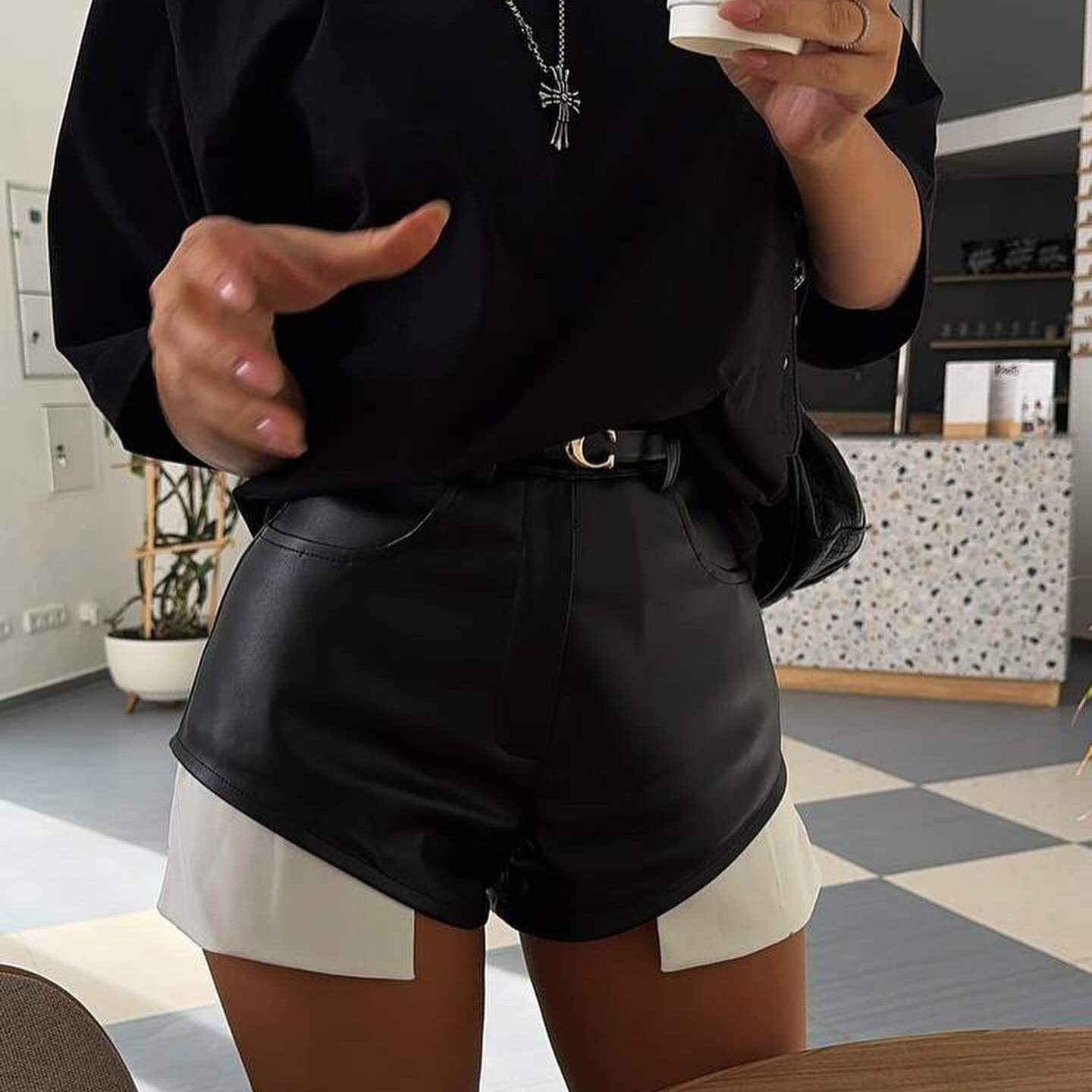 Maglietta basic con lettera calda e diamante, girocollo, maniche corte, maglietta estiva da donna, moda allentata, piccante, tendenza_voghion.com