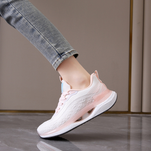 ŮЬ�п��w����ԇ�\��Ь2024�¿��ļ��W��͸��WЬ�p���ܲ�Ь