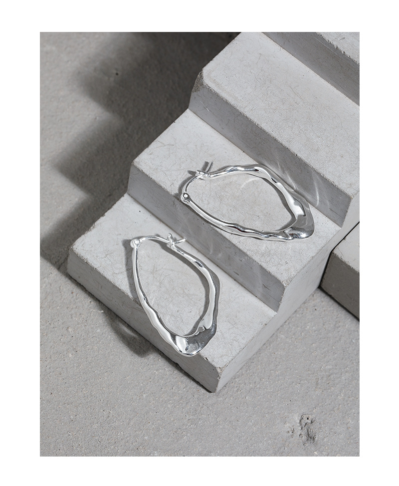 925 Sterling Silver Material Letter Pattern Women'S Gender Niche Design Sense Minimalist Wild Irregular Surface Texture S925 Sterling Silver Earrings