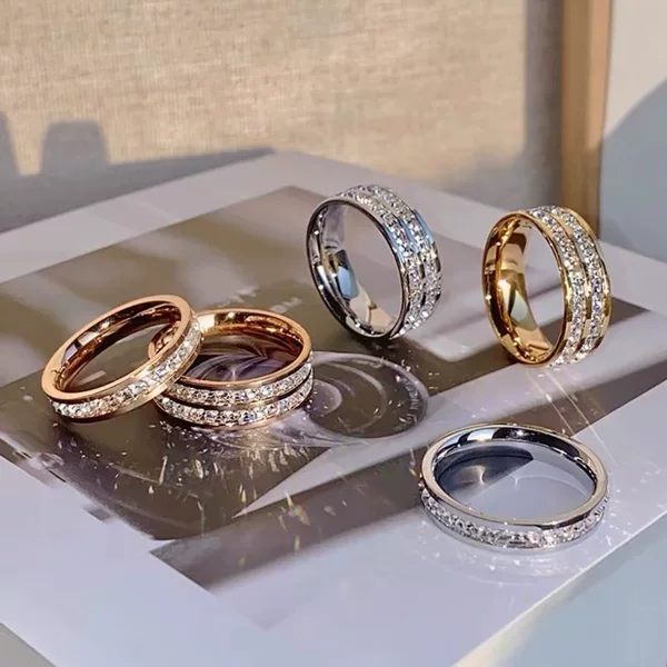 Wholesale Supply of Rings That Do Not Fade, Women's Ins-Style Couple Rings, Full Diamond Zircon Titanium Steel Rings, High-End Luxury Rings