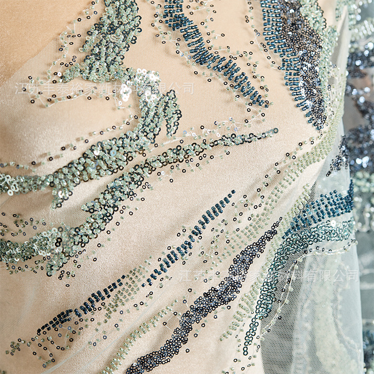 Tejido de sequilla tela de ropa azul hilo de malla tela flor sequilla cuentas de clavado cuentas de perforación vestido de alta gama