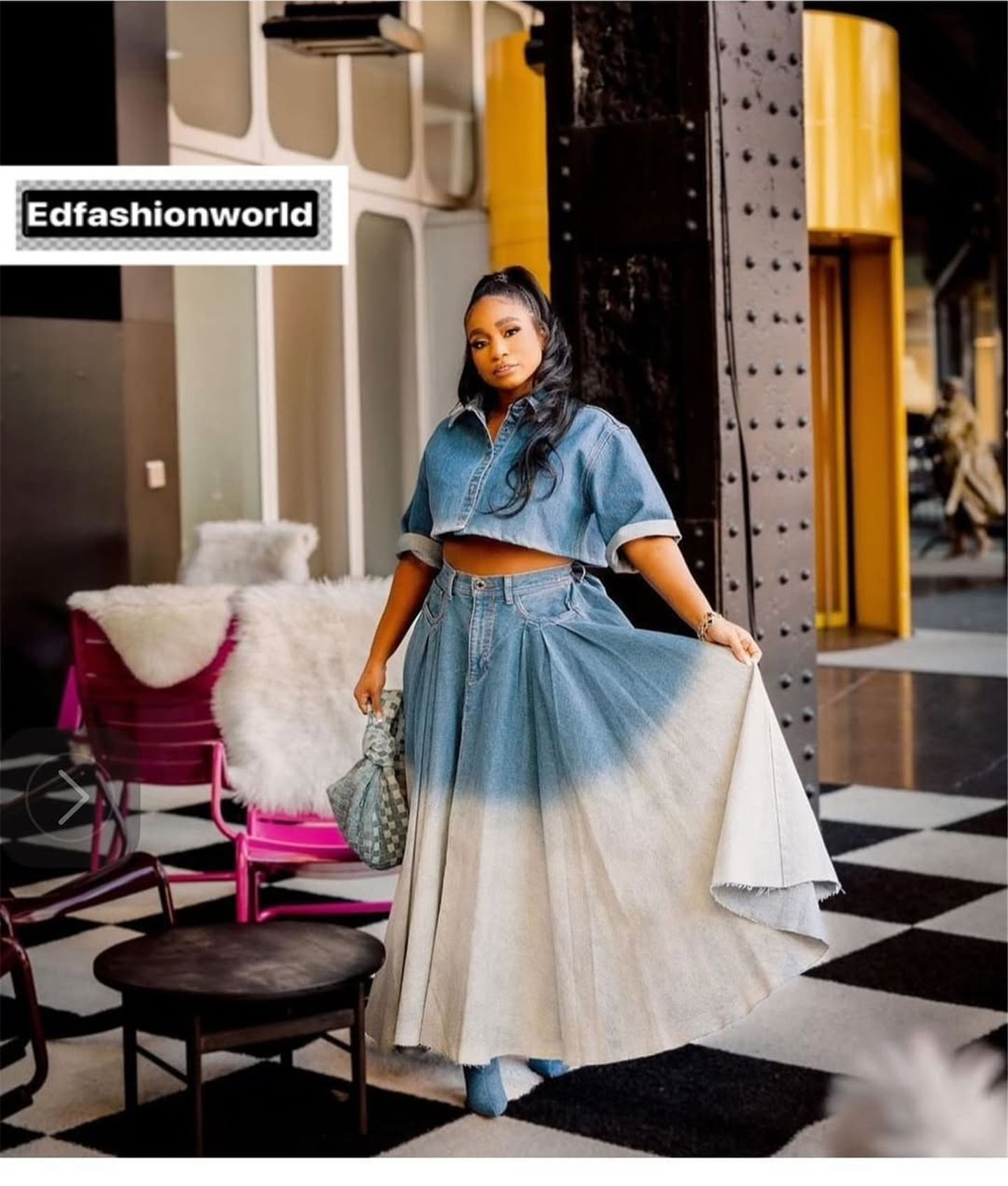 Dame high waist denim midi nederdel med bindebånd og gradient_voghion.com