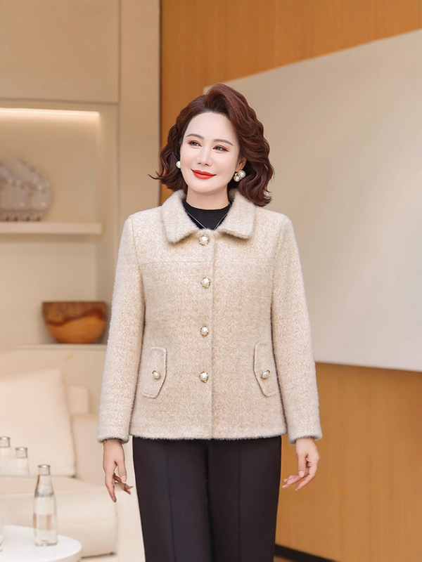 妈妈春秋外套短款水貂绒洋气上衣2025新款中老年女减龄毛呢减龄|undefined