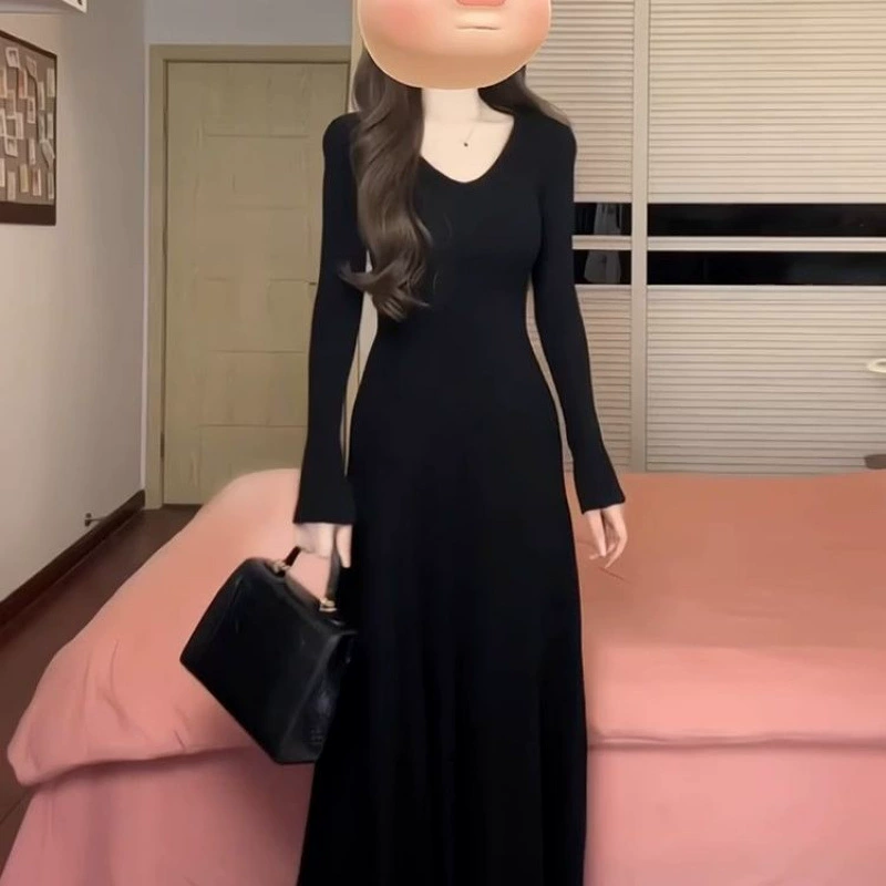 Черное трикотажное платье с французским V-образным вырезом для женщин, осень-зима 2025, новое, элегантное, с пальто, приталенного силуэта и с длинной юбкой