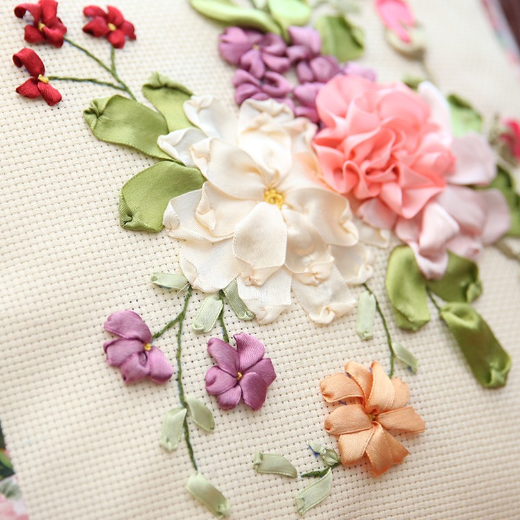 Bordado DIY material almohada edredón bordado cinta tridimensional Oficina transfronteriza suministro siesta sofá cojín del coche