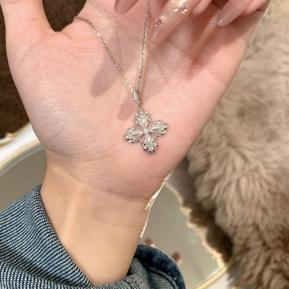 Xiaomi Bead Cross Necklace Four Leaf Clover Chain Gold Necklace_voghion.com