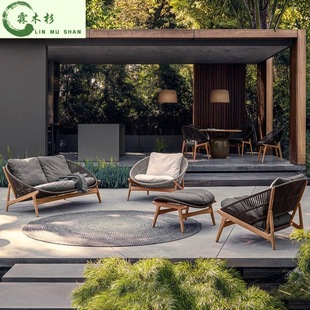Nordic Outdoor Leisure Teak Sofa Terrace Coffee Table Set Leisure Courtyard Villa Anti-Slip Single Lazy Chair Furniture