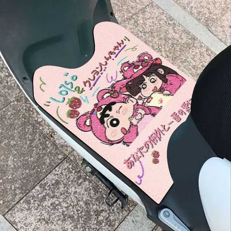 Cartoon Crayon Shin-Chan Electric Car Foot Pads, Universal Foot Pads, Stain-Resistant and Wear-Resistant Battery Car Foot Pads, Free to Cut