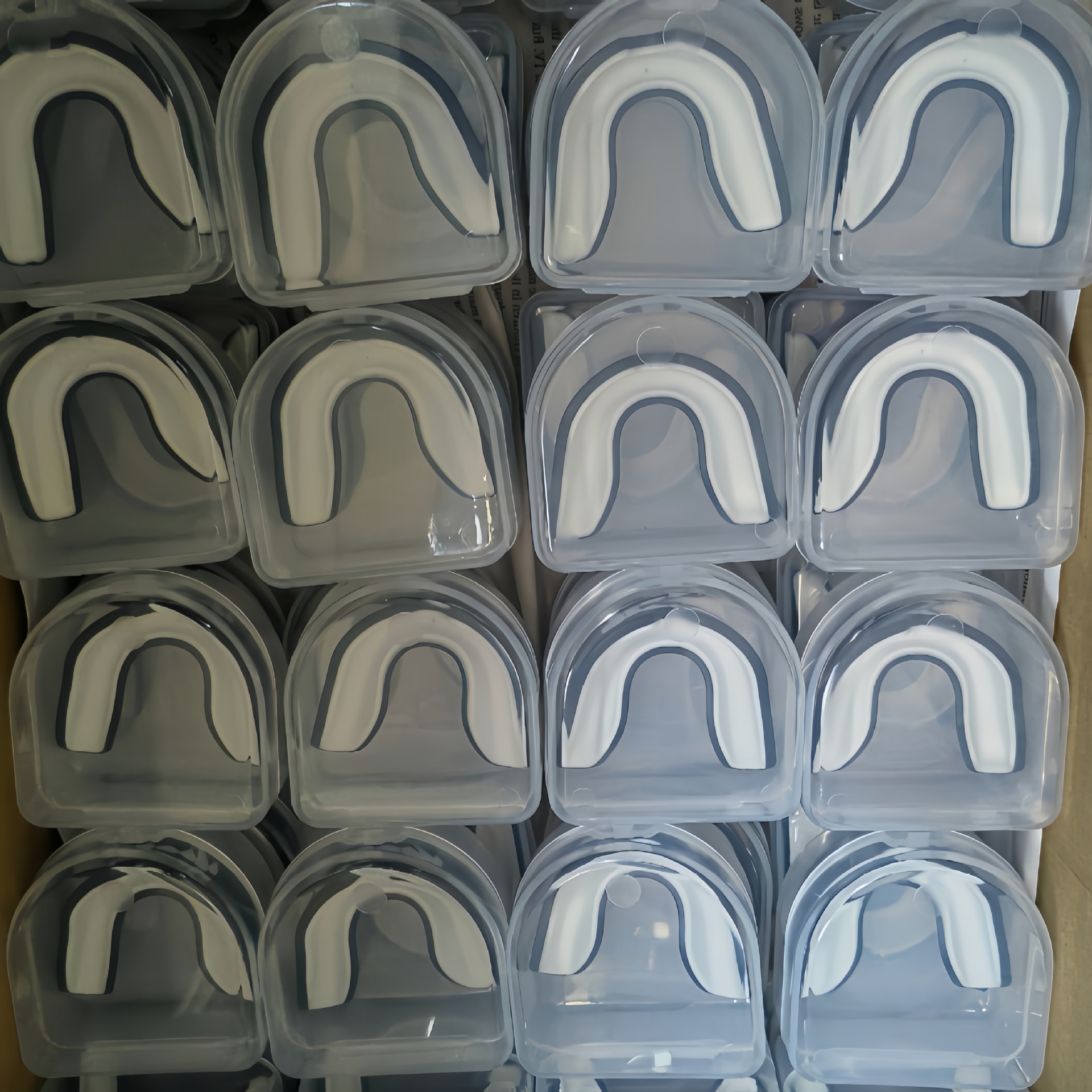 Grado alimenticio EVA brackets deportivos brackets de boxeo brackets de boxeo brackets de lucha Sanda entrenamiento de boxeo de combate brackets de protección de dientes