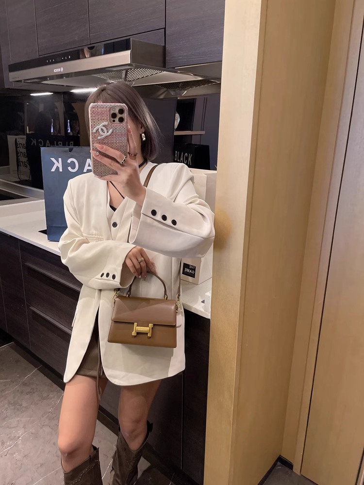 Túi xách vuông nhỏ thời thượng đeo chéo dây xích — Màu đen cổ điển, Cà phê Trung cổ, Xám than chì, Màu đỏ rượu chi tiết 21