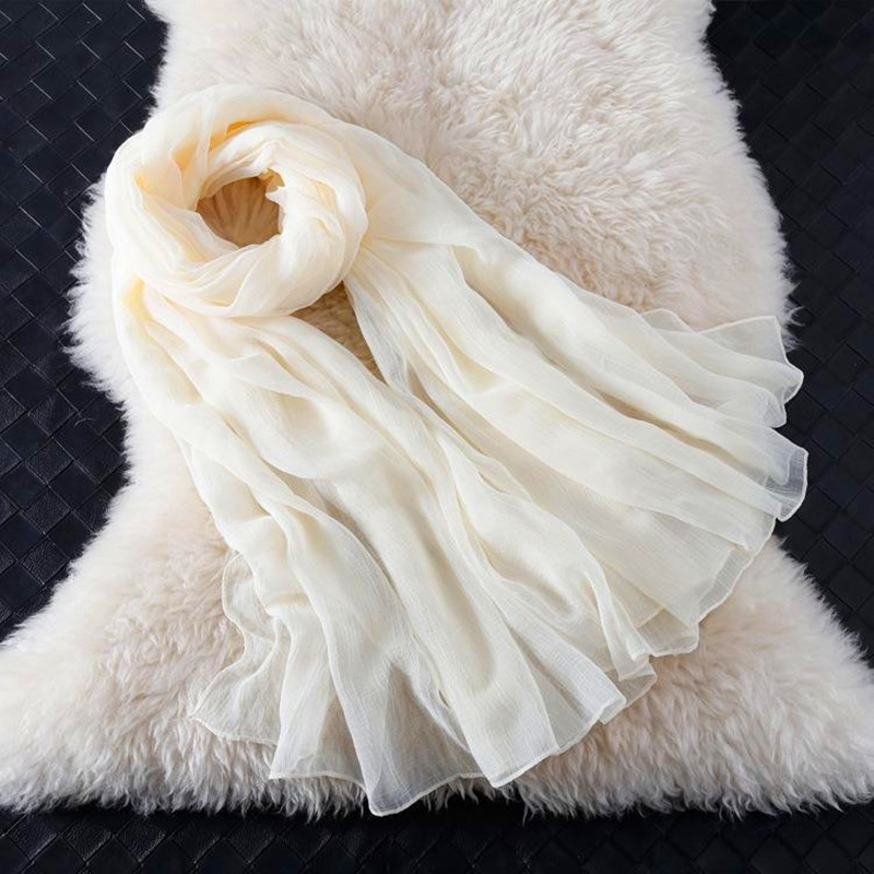 New Crocodile Pattern Silk Scarf Women's Korean Style Literary Student Scarf Travel Sunscreen Beach Towel Large Shawl New Crocodile Pattern Silk Scarf Women's Korean Style Literary Student Scarf Travel Sunscreen Beach Towel Large Shawl