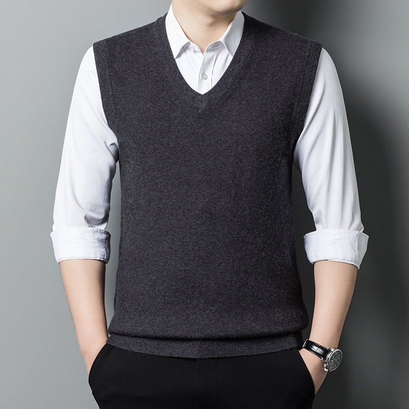 Autumn and Winter Men's Sweater Vest Fashion Solid Color Knitted Men's V-neck Base Shirt Dad's Sleeveless Vest Sweater