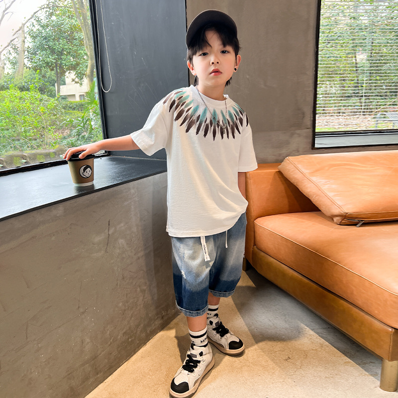 Ensemble de vêtements pour enfants 2024 nouveaux vêtements d'été à manches courtes pour garçons de taille moyenne pour enfants à la mode, cool, beau et_voghion.com