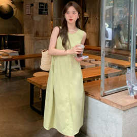 韩系显瘦小清新绿色背心连衣裙女夏季新款中长款休闲宽松裙子