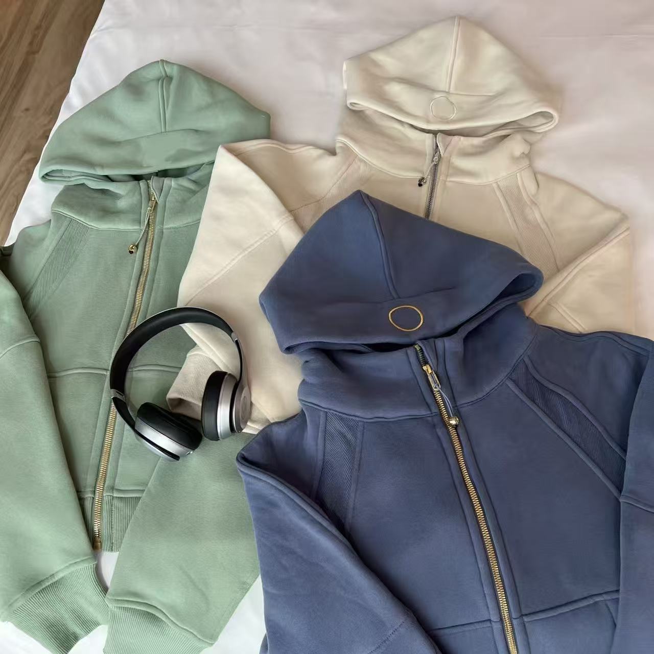 Lulu-Style Scuba Coffee Embroidery Women's Loose Sweatshirt with Fleece Lining, Warm Full-Zip Hooded Jacket