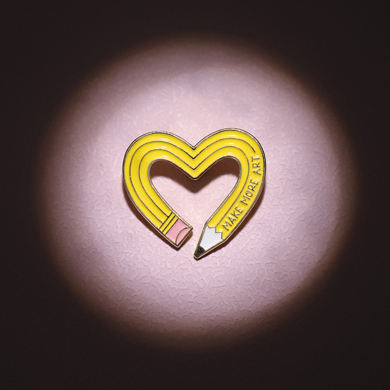 Unisex Gender Simple Style Pin Heart Shape Pencil Alloy Stoving Varnish Unisex Brooches