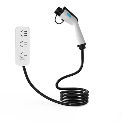Elektrikli avtomobil şarj stansiyaları – Car Power Outlet Adapter