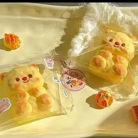 Встряхните маленькую красную книгу с тем же маслом