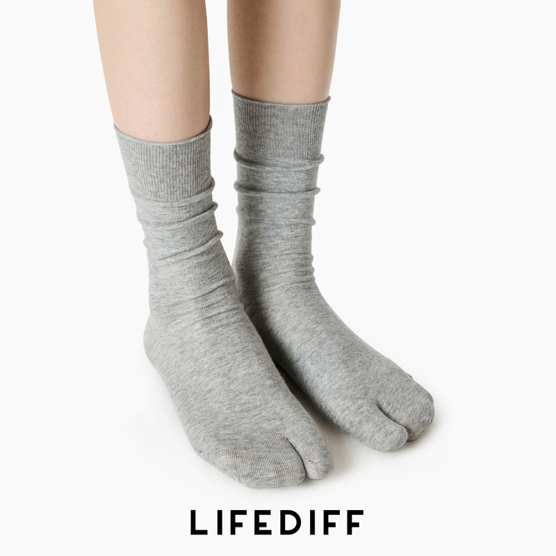 Two-toe long socks, breathable split-toe socks paired with split-toe shoes, mid-calf socks, cotton, spring and autumn, women's seamless rolled-edge stacked socks 26241