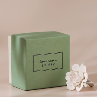 Car Aromatherapy Car Air | Car Perfume Aromatherapy - gardenia-scented-air-vent-with-leaves-with-15ml-aromatherapy