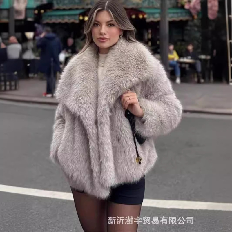 Europe and the United States wholesale foreign trade gold toka fur coat lapel environmental protection artificial fur coat loose imitation fur women