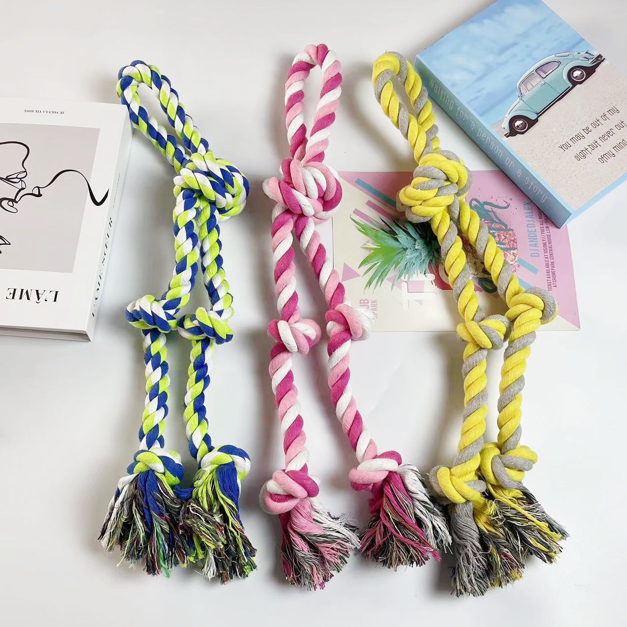 Amazon nuevo juguete para mascotas perro de algodón cuerda de juguete perros medianos y grandes molares resistentes a mordeduras que alivian el juguete del perro grande congestionado al por mayor