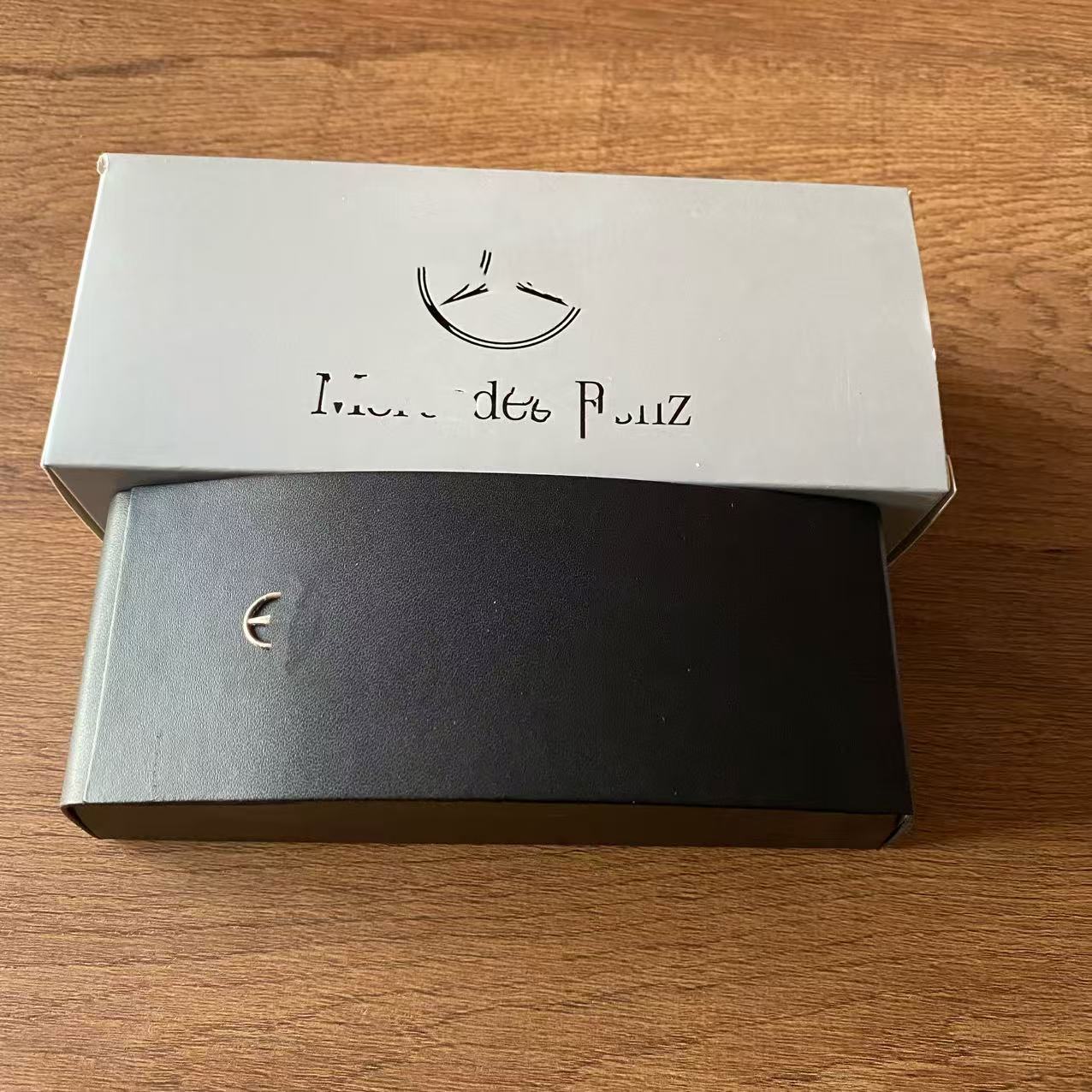 Fábrica al por mayor directa de una sola pieza de caja de espejos de alta calidad caja de almacenamiento gafas de sol gafas de sol caja de gafas de sol