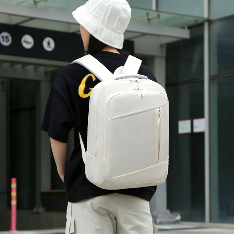 Mochila de hombro transfronteriza, bolsas de computadora, nuevos tipos de mochilas de moda para hombres y mujeres, bolsas de color sólido, bolsas de viaje al por mayor.