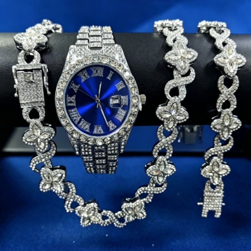 Europa y los Estados Unidos pulsera de cuatro hojas collar reloj de diamantes de moda moda fresco estilo de moda personalidad de alta calidad joyería de hombre personalizada