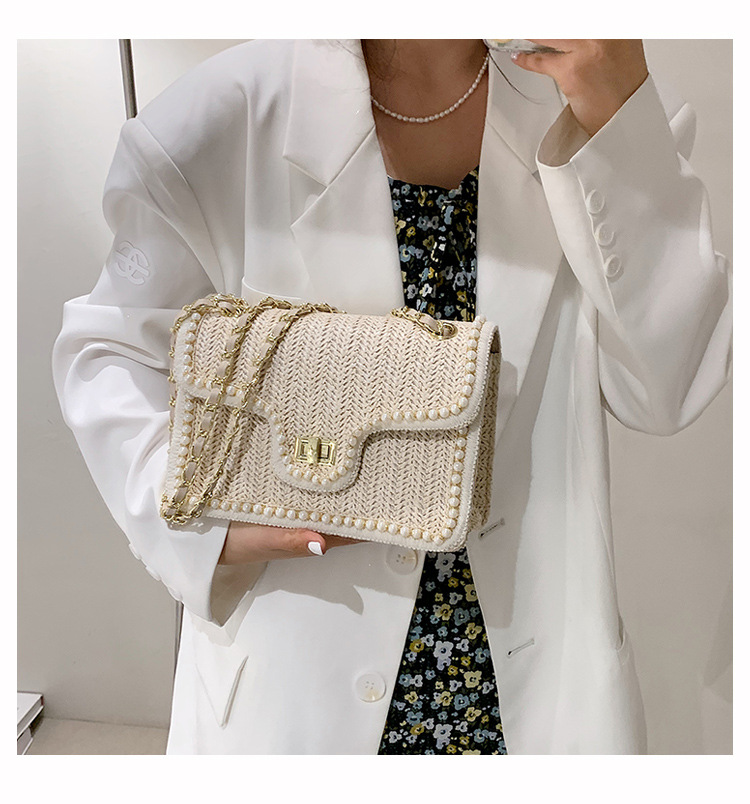 Fashion Pearl Straw Woven Chain Shoulder Messenger Small Square Bag Wholesale display picture 5