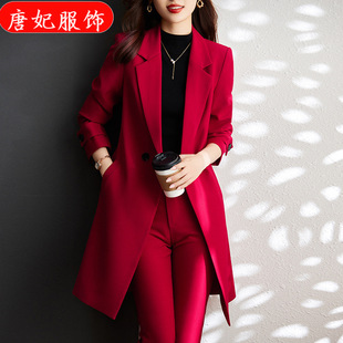 ����ɫ�A�����b����Ů�����Ӻ��¿����e���|���L���L�º�����