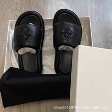�����Ьʮ�ֻ��ļ��¿��⴩ëëЬ���ëһ����С��������ŮЬ