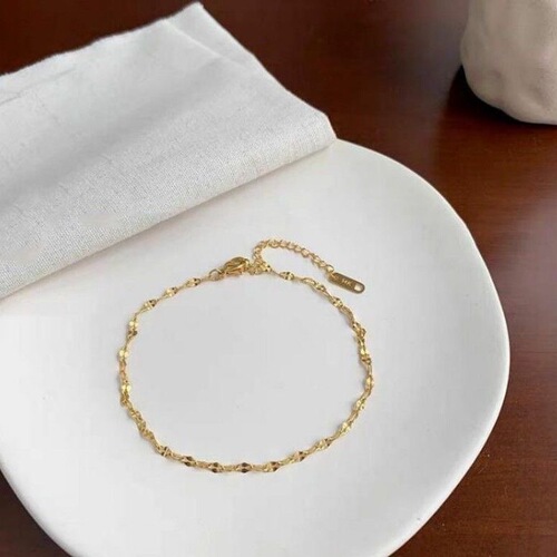 Korean style ins style Internet celebrity titanium steel anklet women's lip chain bracelet anklet simple fashion sexy personality anti-fading