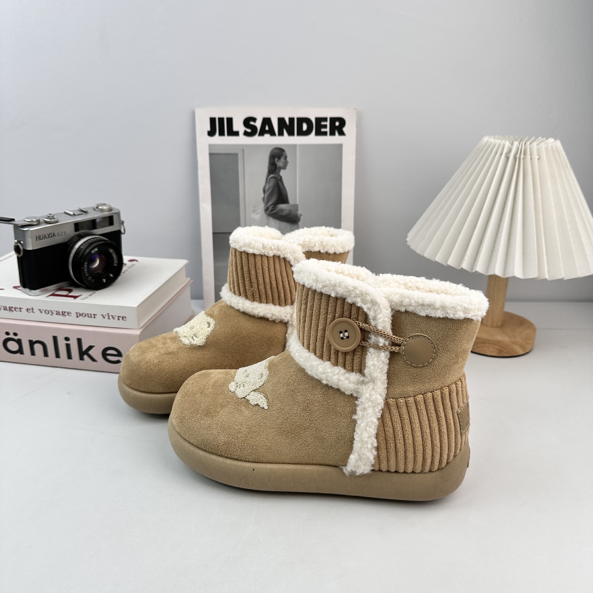 Yuanbo invierno botas de nieve para mujeres 2025 nuevo tipo de terciopelo grueso fondo plano ligero calentamiento coreano zapatos de algodón de mujer