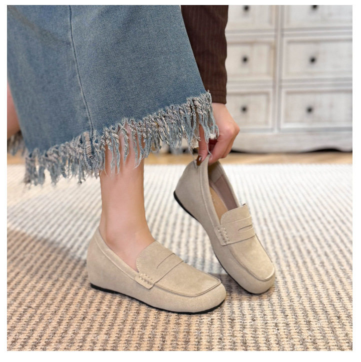 Giày nữ đế mềm tăng chiều cao 5 cm mũi tròn form rộng size lớn — Khaki (toàn dải), Màu mơ (toàn dải), nâu sẫm chi tiết 22