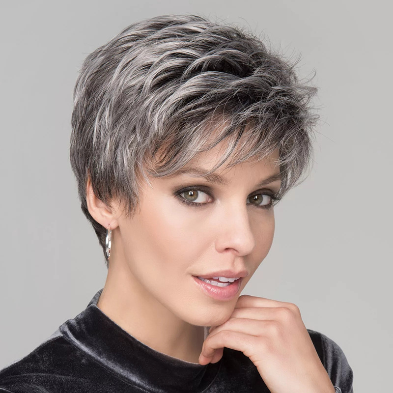 European and American Wigs for Women, Fashionable Gray and White Mixed Color Wigs for the Elderly, Short Curly Hair, Oblique Bangs, High Temperature Silk Fluffy Wig Sets European and American Wigs for Women, Fashionable Gray and White Mixed Color Wigs for the Elderly, Short Curly Hair, Oblique Bangs, High Temperature Silk Fluffy Wig Sets