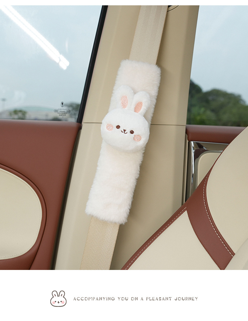 Cute Bear and Rabbit Plush Car Seatbelt Shoulder Pads, Universal for All Seasons, Anti-Strangling Shoulder Protectors, Decorative Cartoon Fun