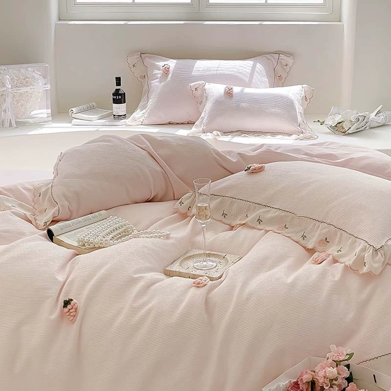 Хлопковый трехмерный набор, клубника, насыпь простыня(??) duvet cover, bedspread, 4 piece set, with embroidery