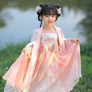 �h����ͯŮ�h���B��ȹŮͯ�A������ͯ�b����֮�������L�V���B��ȹ