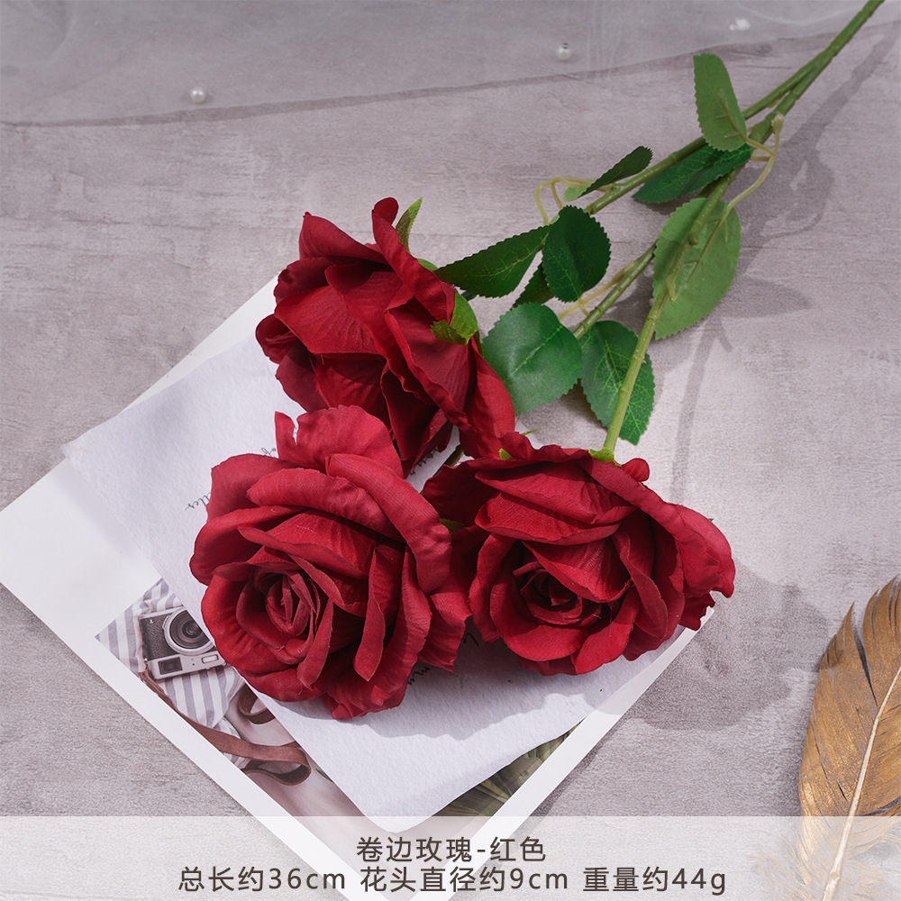 Mj - crimped edge rose - red