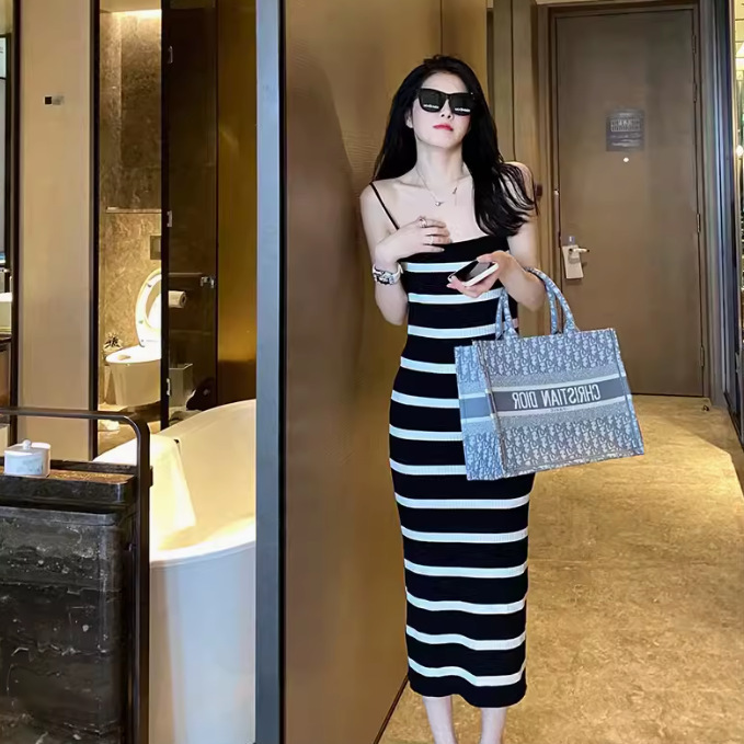 Lazy Style Classic Long Dress with a Sexy Vibe, Slim Fit, Summer Black and White Solid Color Knitted New Camisole Dress