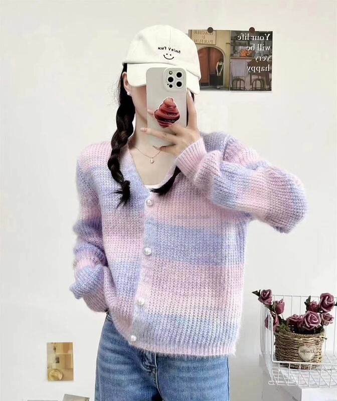 日系短款渐变色针织开衫外套女彩虹珍珠扣毛绒绒毛衣撞色设计|undefined
